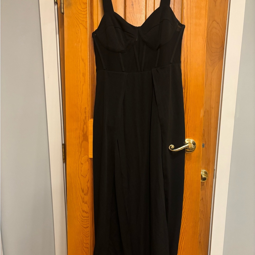 Elegant Black Evening Dress